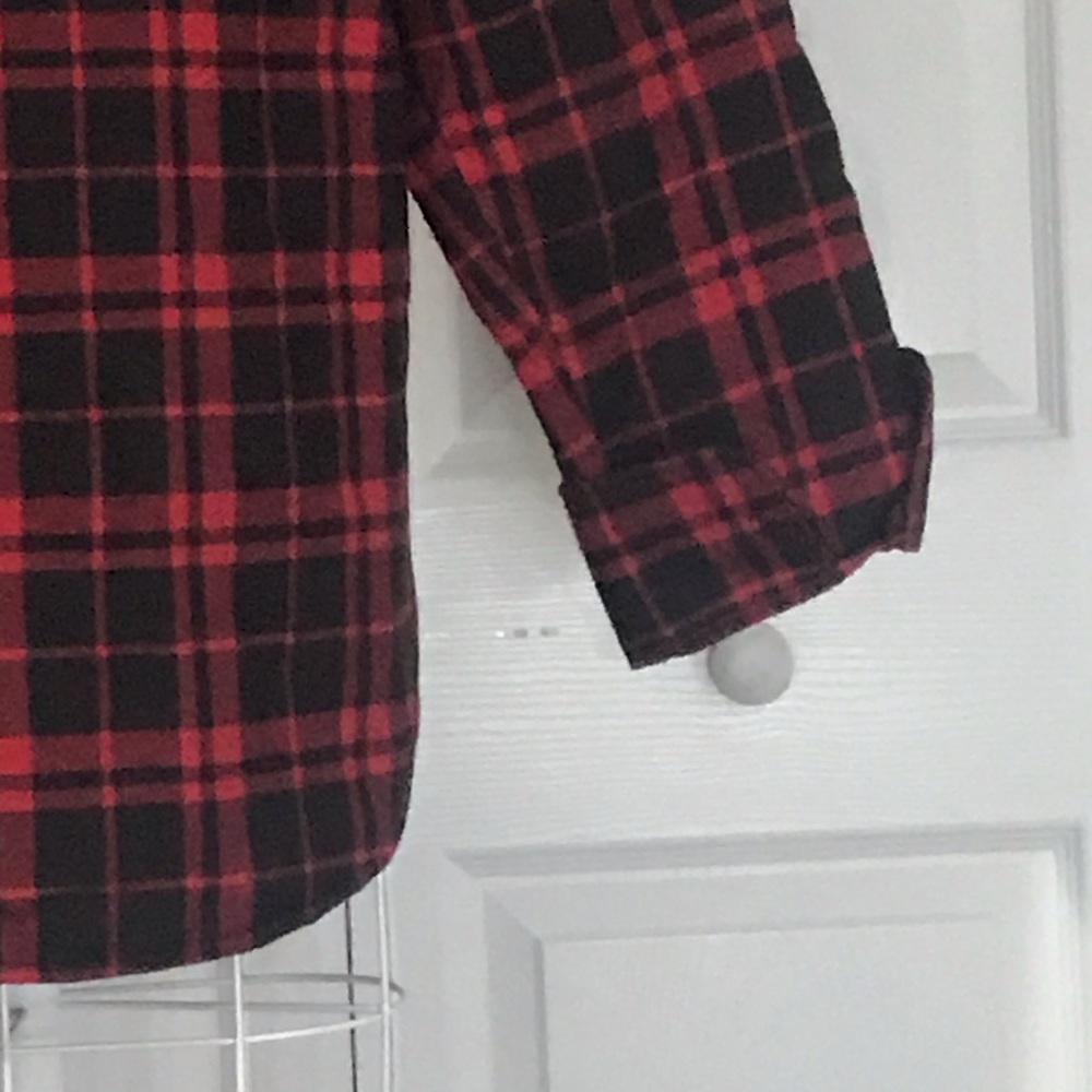 Fieldmaster flannel button down size M - Picture 7 of 9
